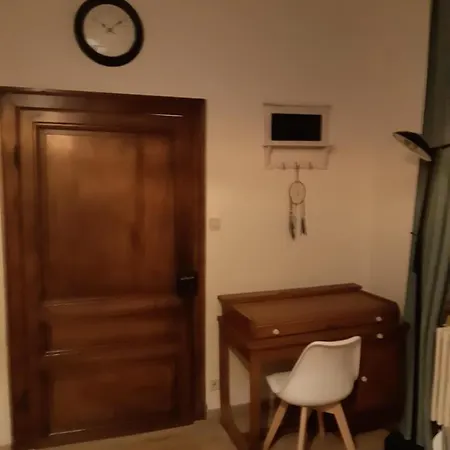 Bed and breakfast L'hôte Des Géants 4*